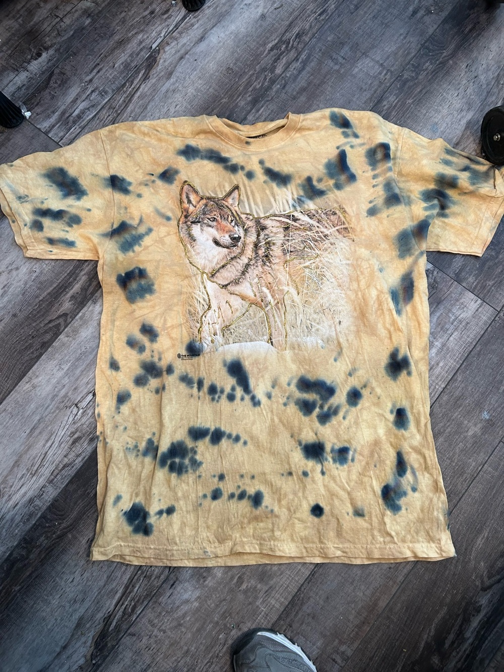 Wildlife Wolf Graphic Tee - Tan and Black Tie Dye- 2x